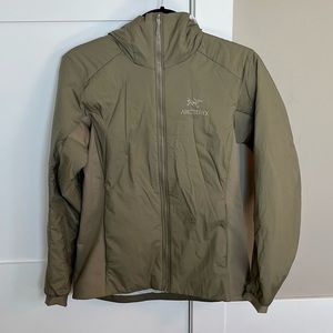 Arc’teryx Women’s Atom Jacket XS